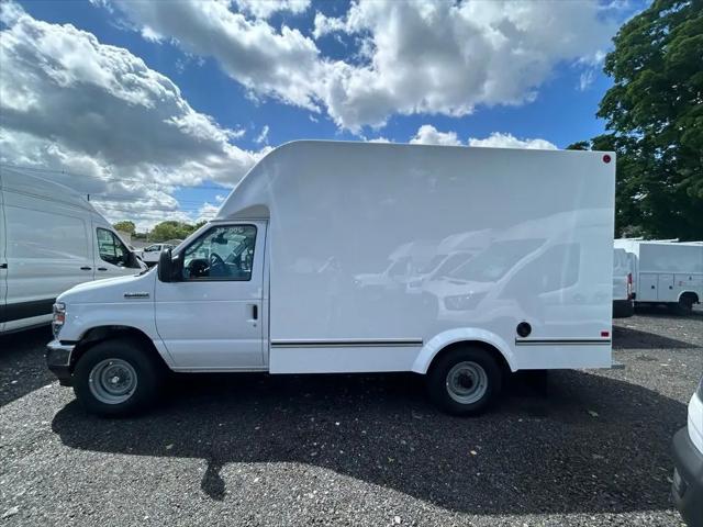 2027 Ford E-Series Cutaway E-Series Cutaway