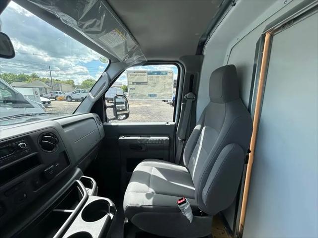2027 Ford E-Series Cutaway E-Series Cutaway