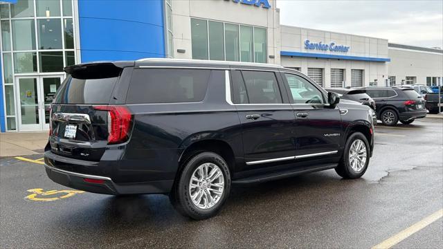 2023 GMC Yukon XL 4WD SLT