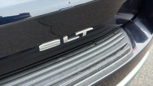 2023 GMC Yukon XL 4WD SLT