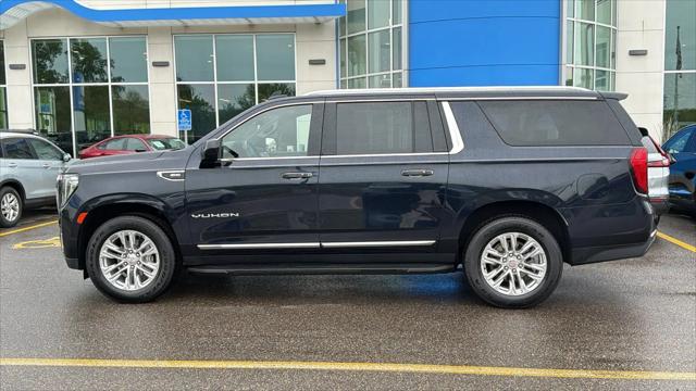 2023 GMC Yukon XL 4WD SLT