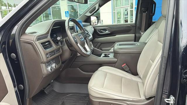 2023 GMC Yukon XL 4WD SLT