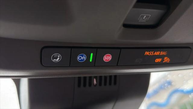 2023 GMC Yukon XL 4WD SLT