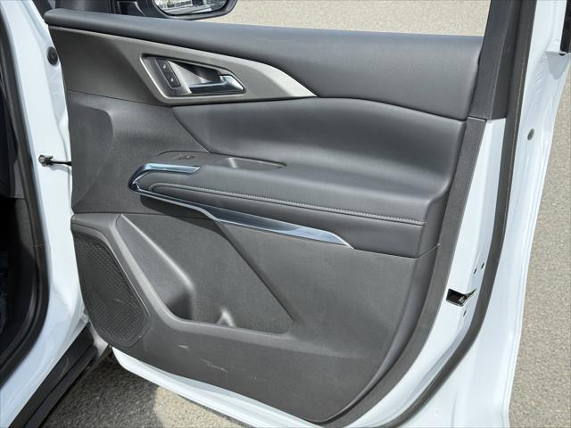 2026 Chevrolet Traverse AWD LT