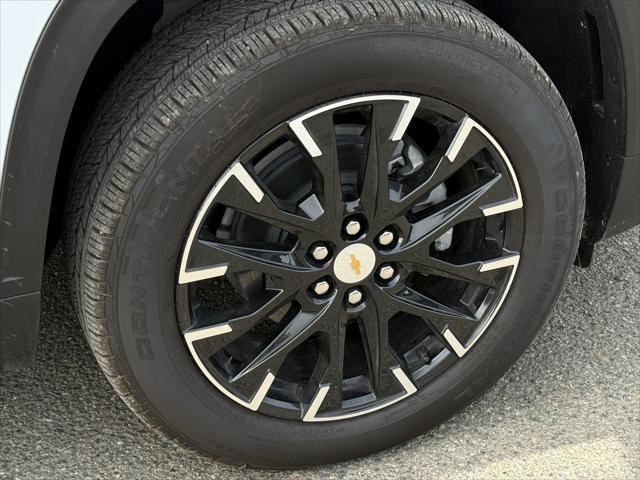 2026 Chevrolet Traverse AWD LT