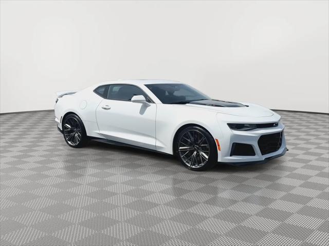 2023 Chevrolet Camaro RWD Coupe ZL1