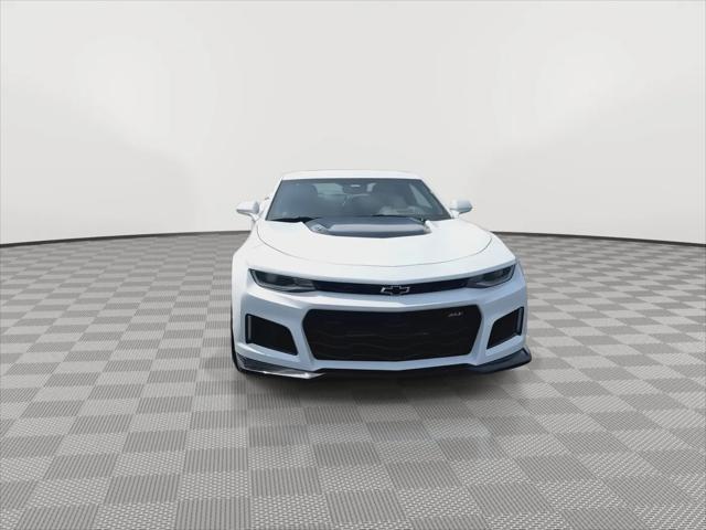 2023 Chevrolet Camaro RWD Coupe ZL1