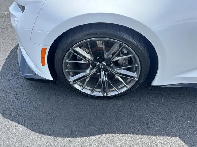 2023 Chevrolet Camaro RWD Coupe ZL1
