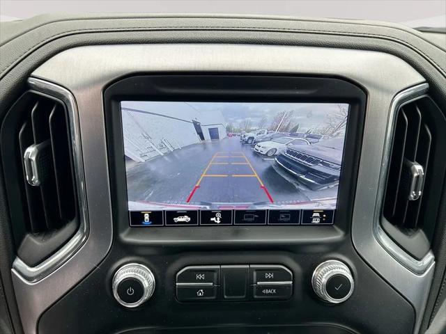 2023 GMC Sierra 2500HD 4WD Crew Cab Long Bed SLT