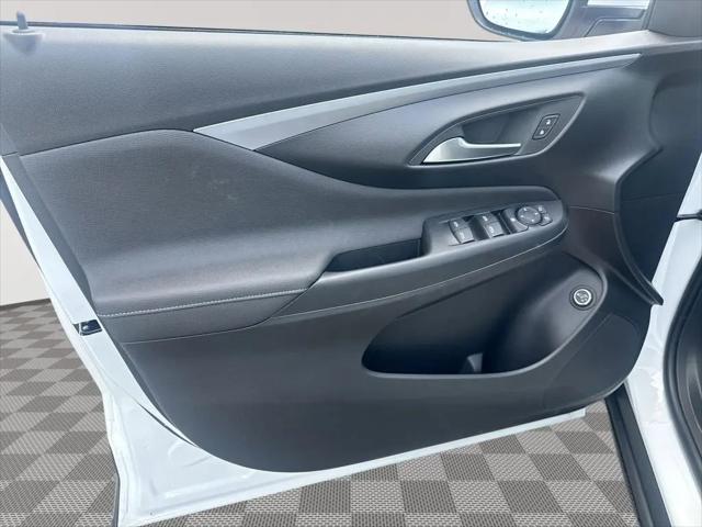 2026 Buick NV Preferred FWD
