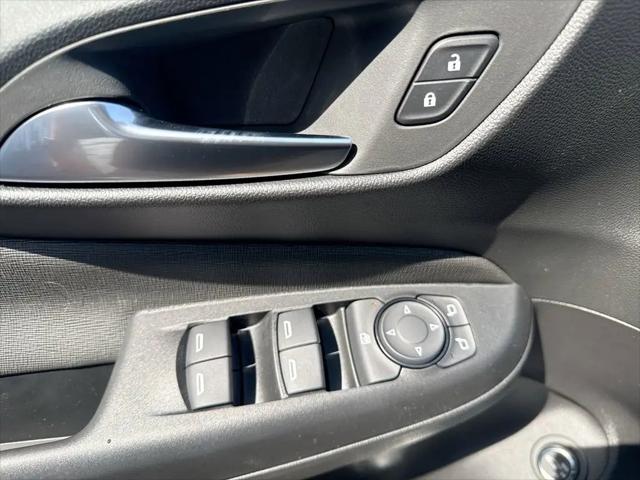 2026 Buick NV Preferred FWD