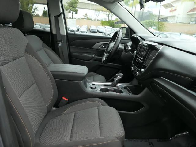 2021 Chevrolet Traverse FWD LS
