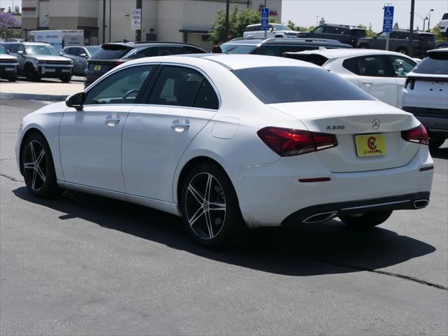 2022 Mercedes-Benz A 220 A 220