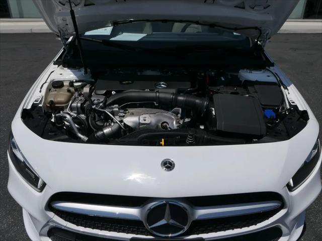 2022 Mercedes-Benz A 220 A 220