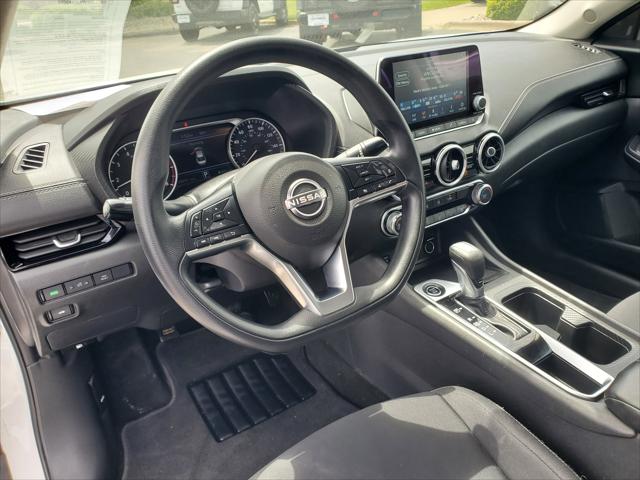 2024 Nissan Sentra SV Xtronic CVT