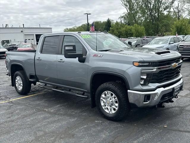 2024 Chevrolet Silverado 3500HD 4WD Crew Cab Standard Bed LT