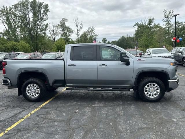 2024 Chevrolet Silverado 3500HD 4WD Crew Cab Standard Bed LT