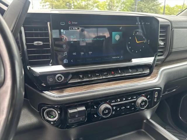 2024 Chevrolet Silverado 3500HD 4WD Crew Cab Standard Bed LT