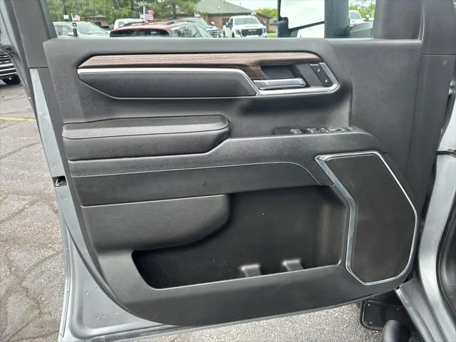 2024 Chevrolet Silverado 3500HD 4WD Crew Cab Standard Bed LT