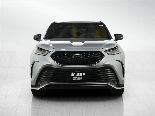 2025 Toyota Highlander XSE