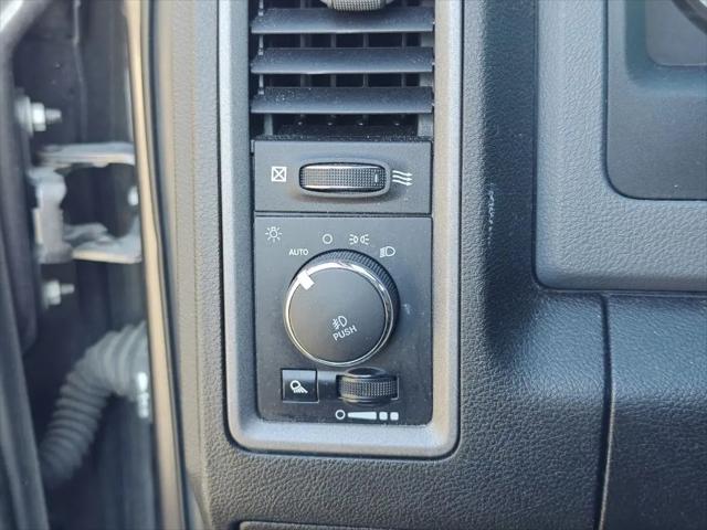 2019 Ram 1500 Classic Express Quad Cab 4x4 64 Box