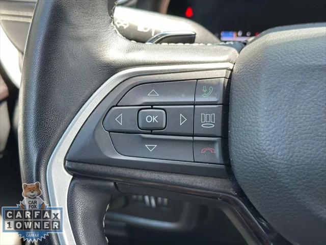 2022 Jeep Grand Cherokee L Laredo 4x4