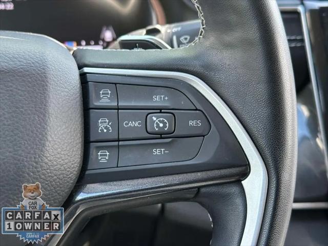 2022 Jeep Grand Cherokee L Laredo 4x4