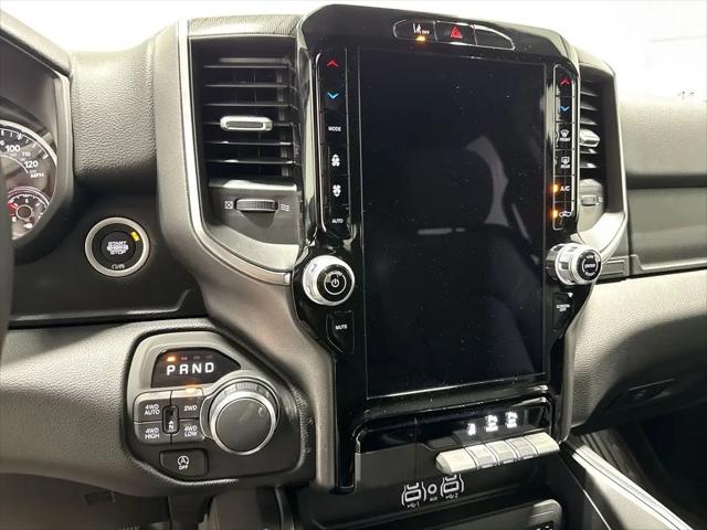 2026 Ram 1500 Lone Star Crew Cab 4x4 5'7" Box