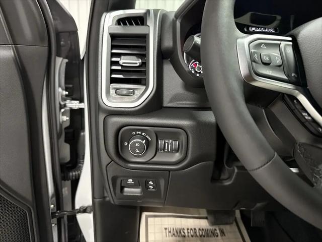 2026 Ram 1500 Lone Star Crew Cab 4x4 5'7" Box
