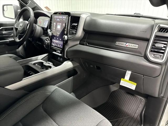 2026 Ram 1500 Lone Star Crew Cab 4x4 5'7" Box