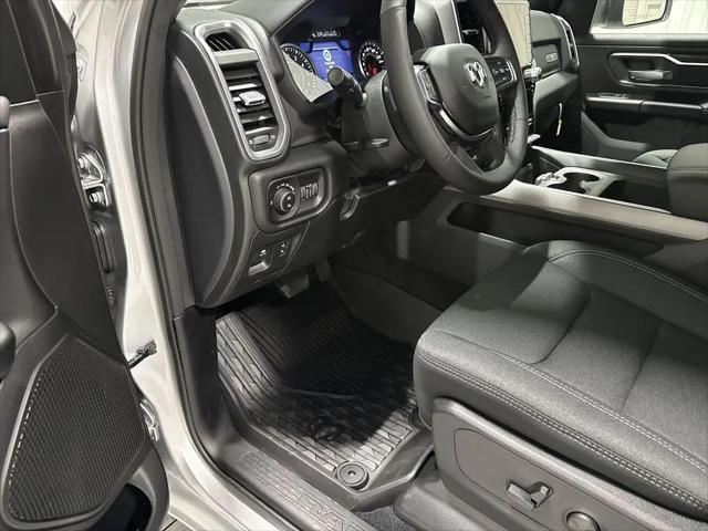 2026 Ram 1500 Lone Star Crew Cab 4x4 5'7" Box