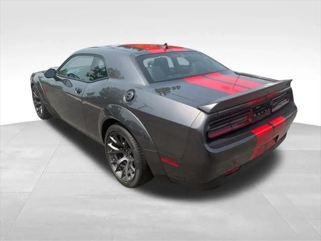 2022 Dodge Challenger SRT