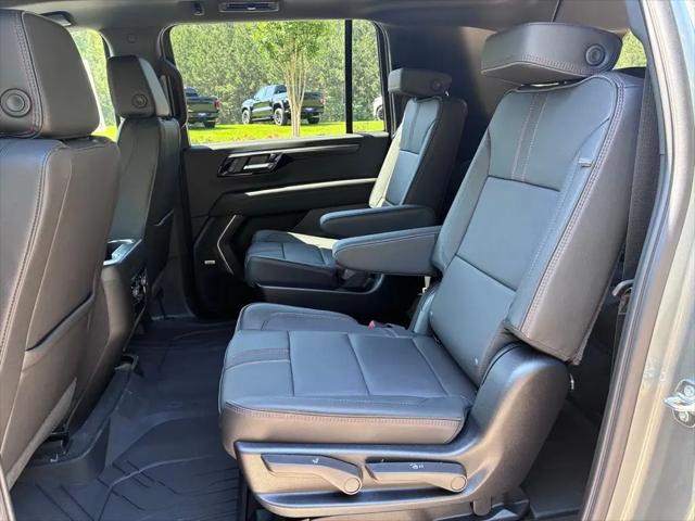 2026 Chevrolet Suburban RST, RWD