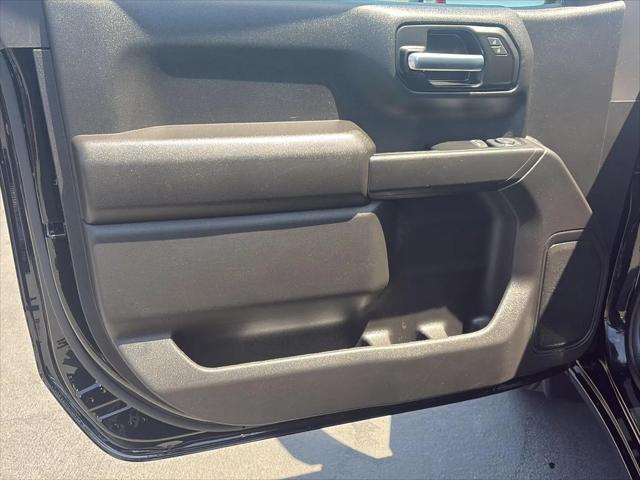 2025 GMC Sierra 1500 2WD Regular Cab Standard Box Pro