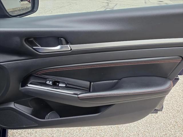 2023 Nissan Altima SR FWD
