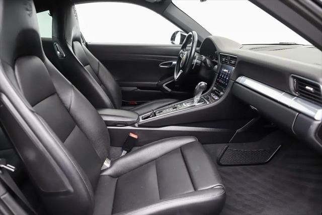 2018 Porsche 911 Carrera