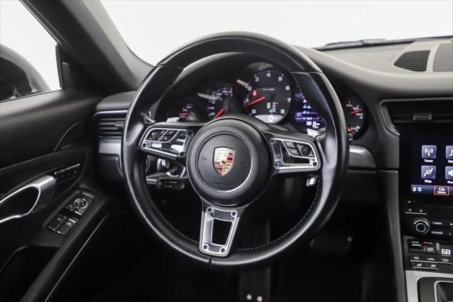 2018 Porsche 911 Carrera