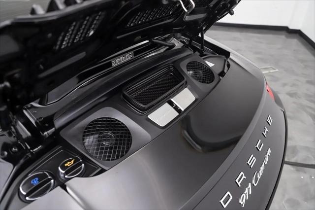 2018 Porsche 911 Carrera