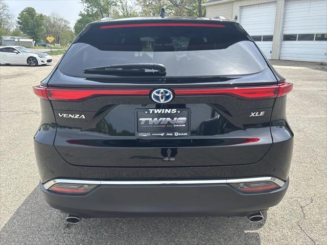 2023 Toyota Venza XLE
