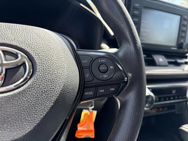 2021 Toyota RAV4 Hybrid LE