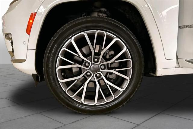 2025 Jeep Grand Cherokee L Summit Reserve 4x4