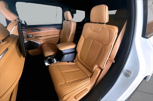 2025 Jeep Grand Cherokee L Summit Reserve 4x4