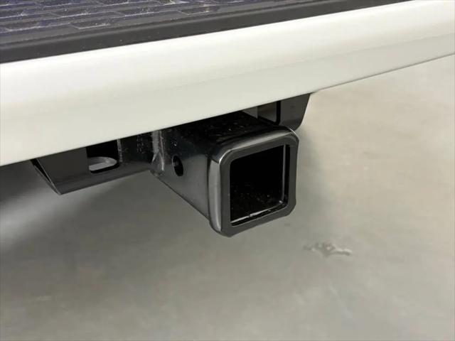 2026 Ram 1500 Express Crew Cab 4x4 57 Box