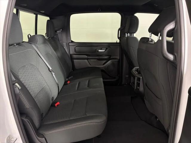 2026 Ram 1500 Express Crew Cab 4x4 57 Box