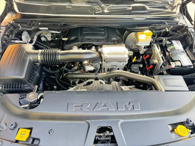 2020 Ram 1500 Laramie Crew Cab 4x4 5'7" Box
