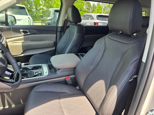 2026 Kia Carnival MPV EX