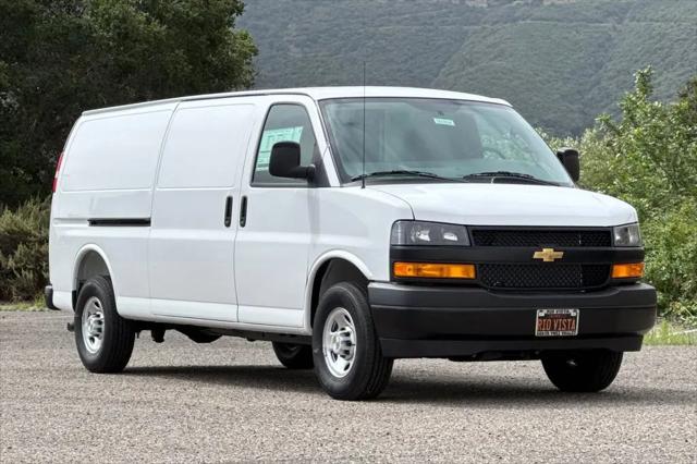 2026 Chevrolet Express Cargo Van 2500 Extended Wheelbase, WT, RWD