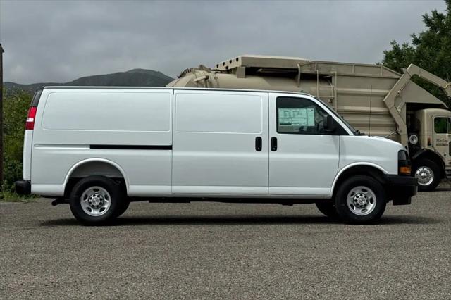 2026 Chevrolet Express Cargo Van 2500 Extended Wheelbase, WT, RWD