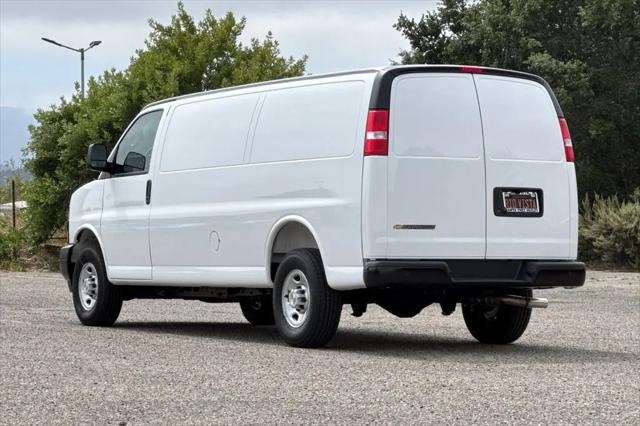 2026 Chevrolet Express Cargo Van 2500 Extended Wheelbase, WT, RWD