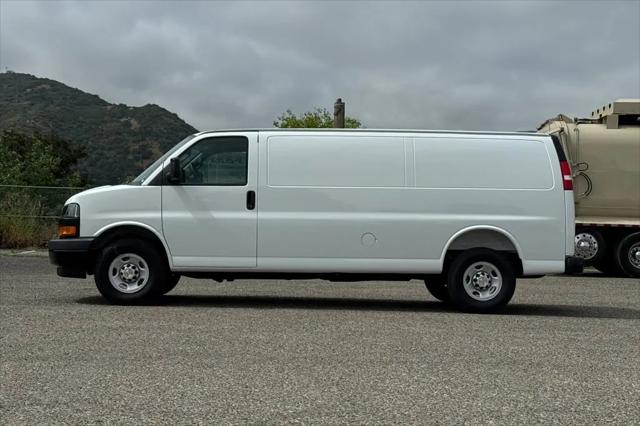 2026 Chevrolet Express Cargo Van 2500 Extended Wheelbase, WT, RWD